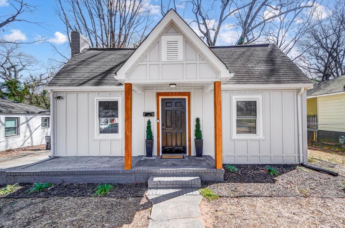 Cozy House W Hot Tub & Big Yard Charlotte Bagian luar foto